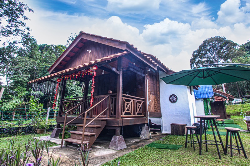 Rumah Tinggi Melayu